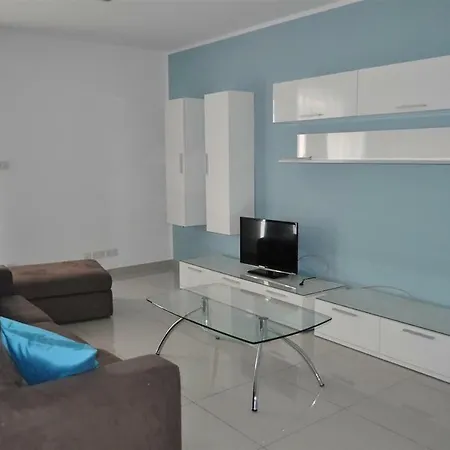 Modern 3 Bedroom, Seaview Apartman San Pawl il-Baħar